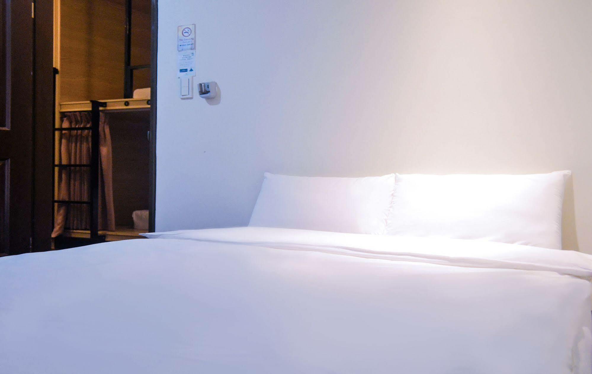 Hostel 晶城青年旅館 4f *